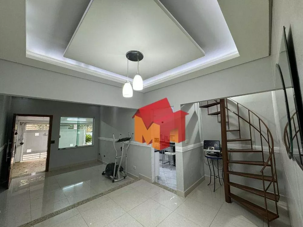 Casa à venda com 3 quartos, 190m² - Foto 1