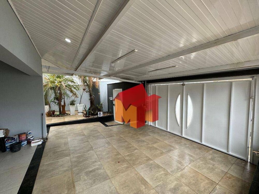 Casa, 4 quartos, 207 m² - Foto 2