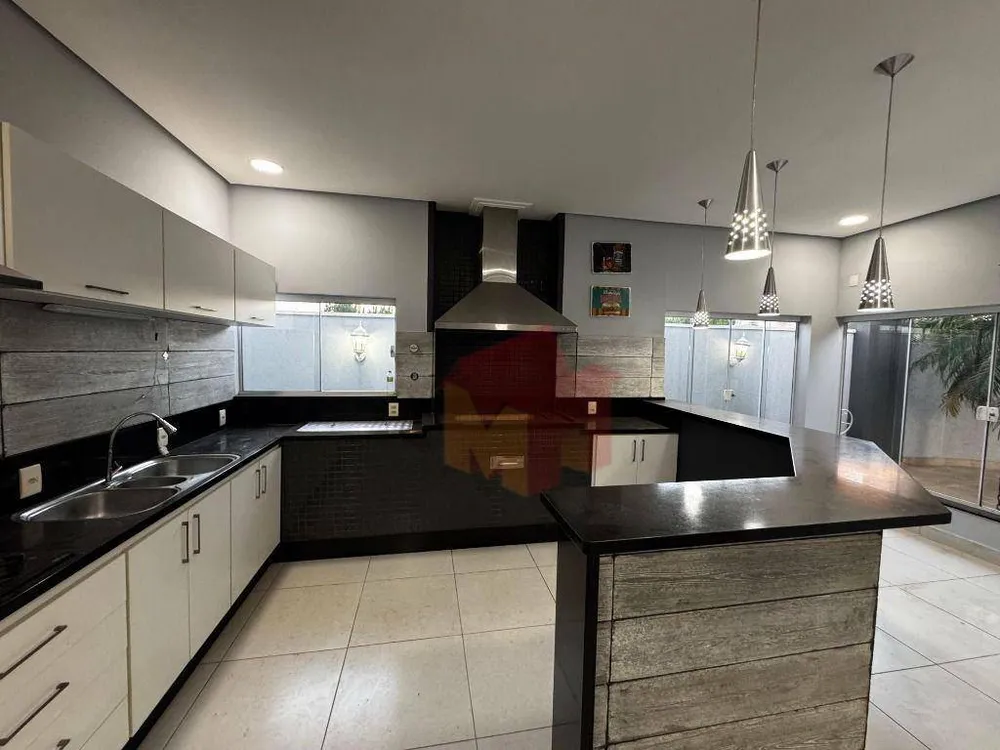 Casa, 4 quartos, 207 m² - Foto 8