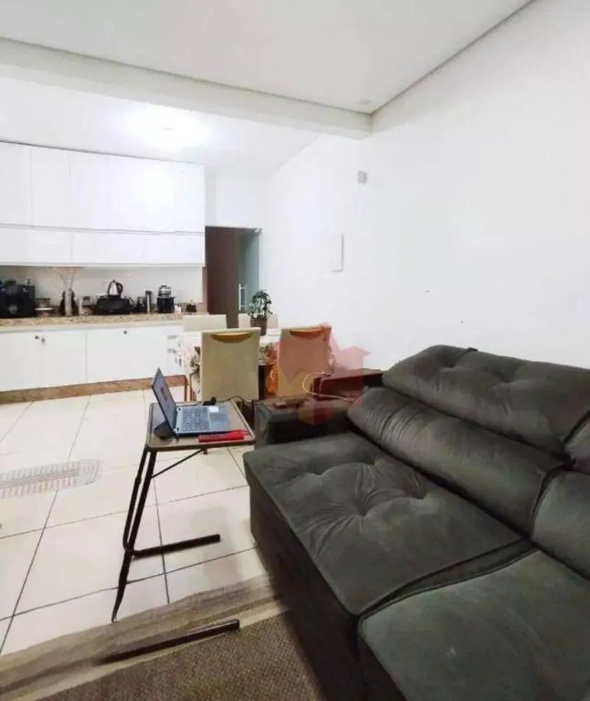 Casa, 3 quartos, 75 m² - Foto 2