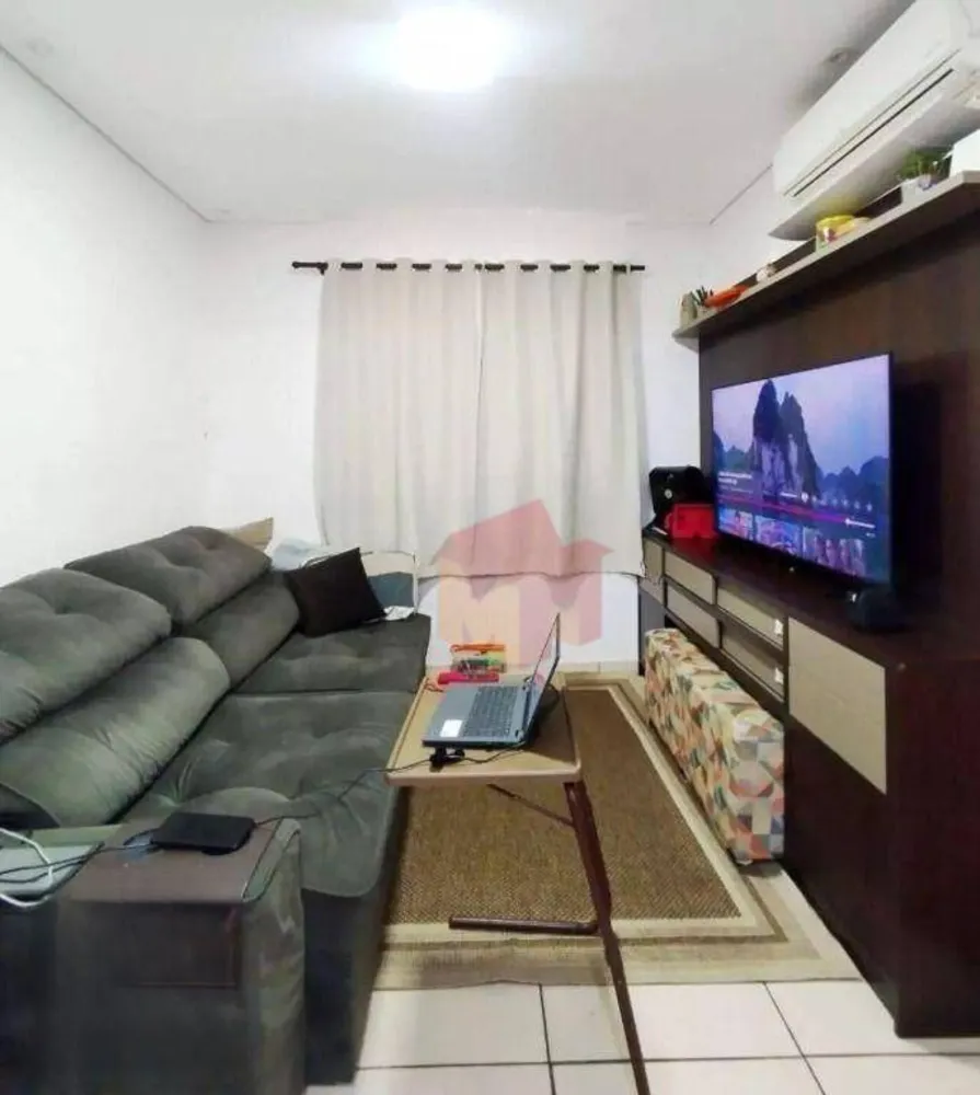 Casa, 3 quartos, 75 m² - Foto 1