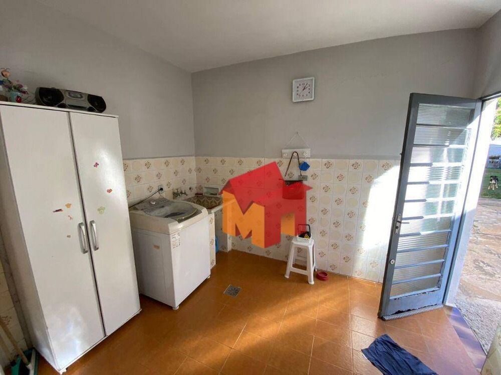Casa, 5 quartos, 155 m² - Foto 4