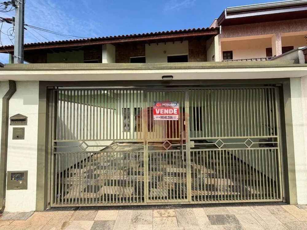Casa, 3 quartos, 162 m² - Foto 1