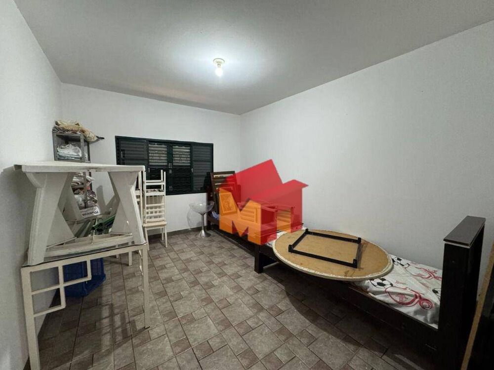 Chácara à venda com 4 quartos, 350m² - Foto 16
