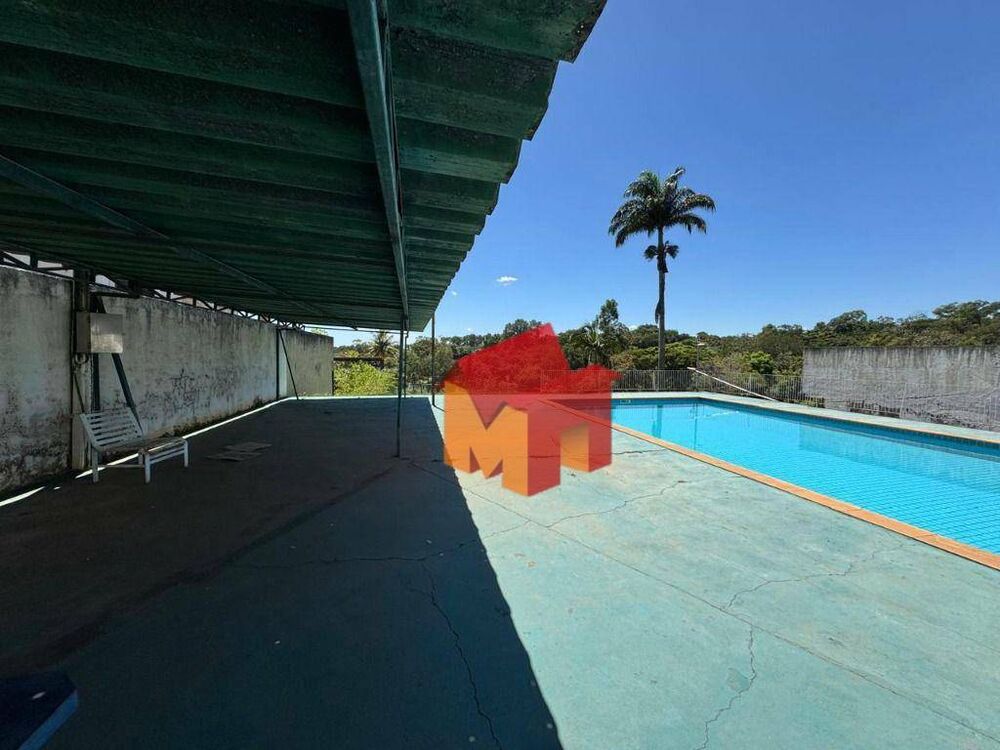 Chácara à venda com 4 quartos, 350m² - Foto 9