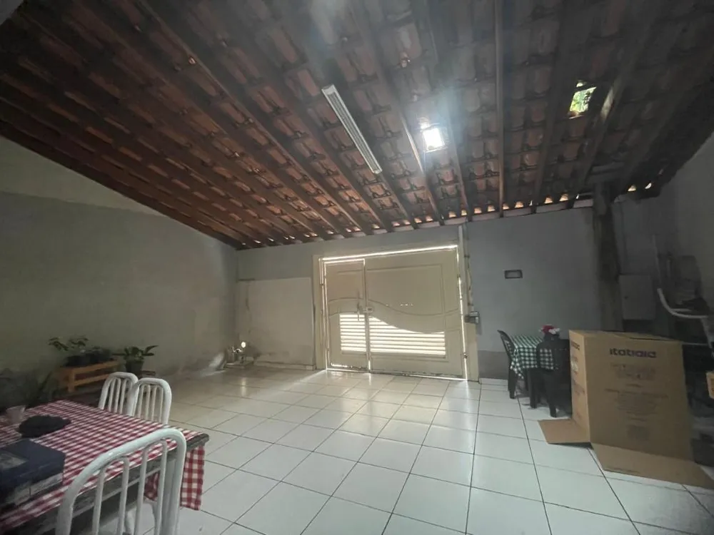 Casa, 3 quartos, 130 m² - Foto 2