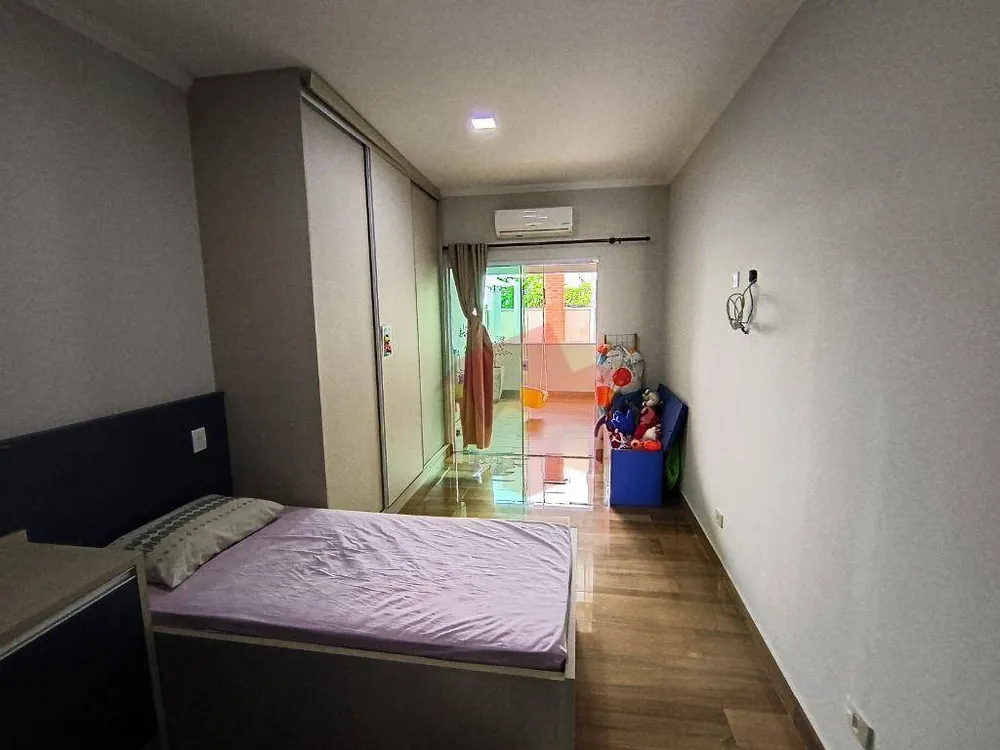 Sobrado, 3 quartos, 219 m² - Foto 8