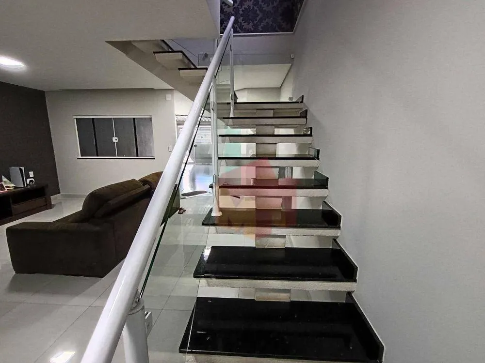 Sobrado, 3 quartos, 219 m² - Foto 5
