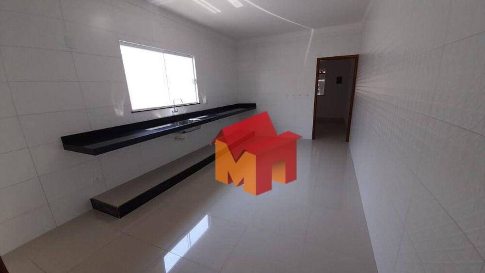 Casa à venda com 2 quartos, 100m² - Foto 4