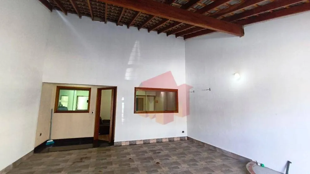 Casa, 3 quartos, 141 m² - Foto 2