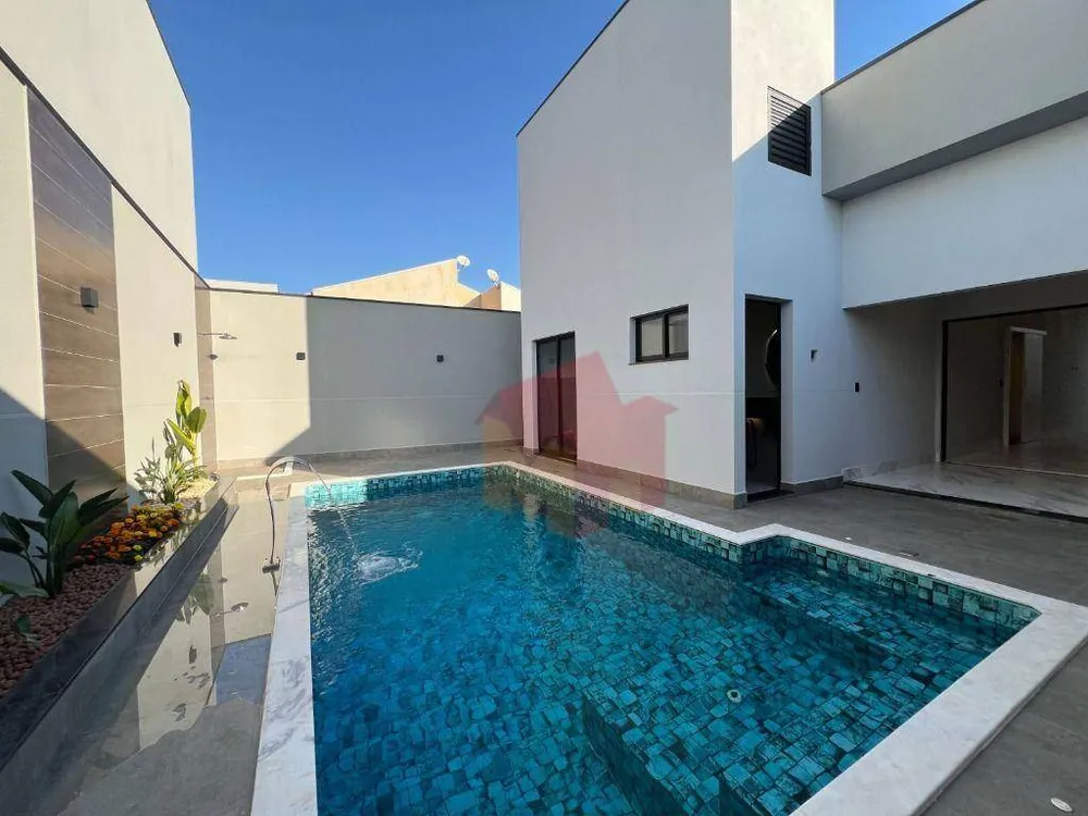 Casa, 3 quartos, 169 m² - Foto 1