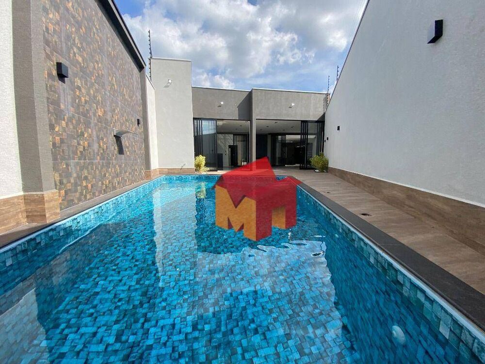 Casa à venda com 3 quartos, 215m² - Foto 2