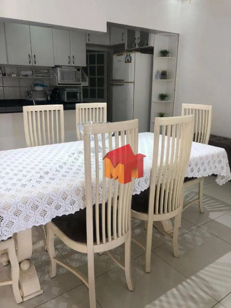 Casa, 3 quartos, 237 m² - Foto 11