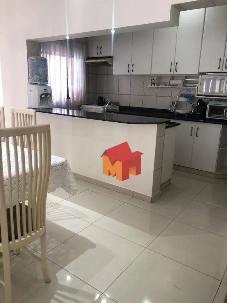 Casa, 3 quartos, 237 m² - Foto 15
