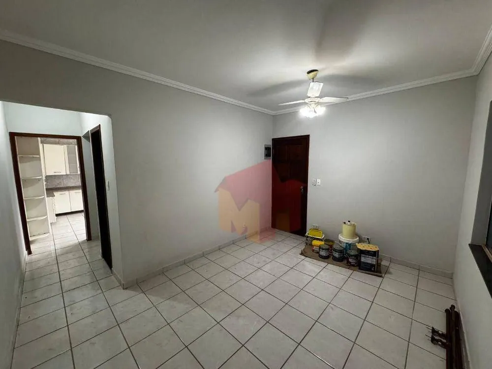 Sobrado, 6 quartos, 245 m² - Foto 4