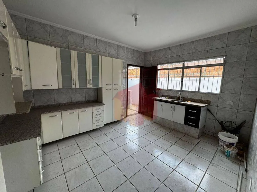 Sobrado, 6 quartos, 245 m² - Foto 8