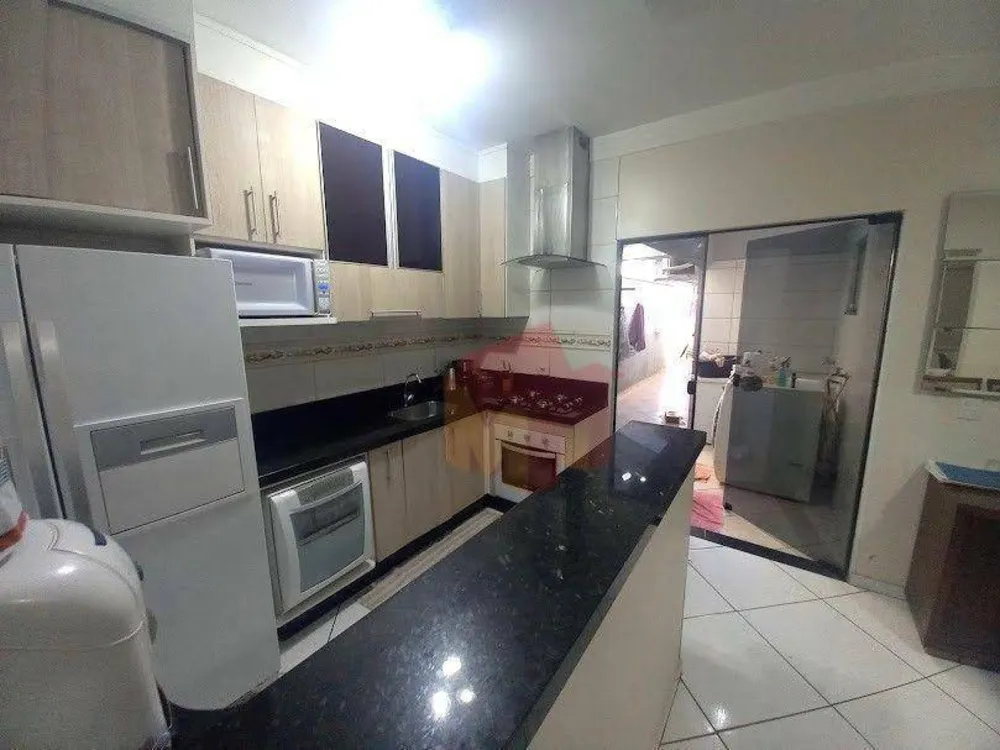 Casa, 2 quartos, 112 m² - Foto 1