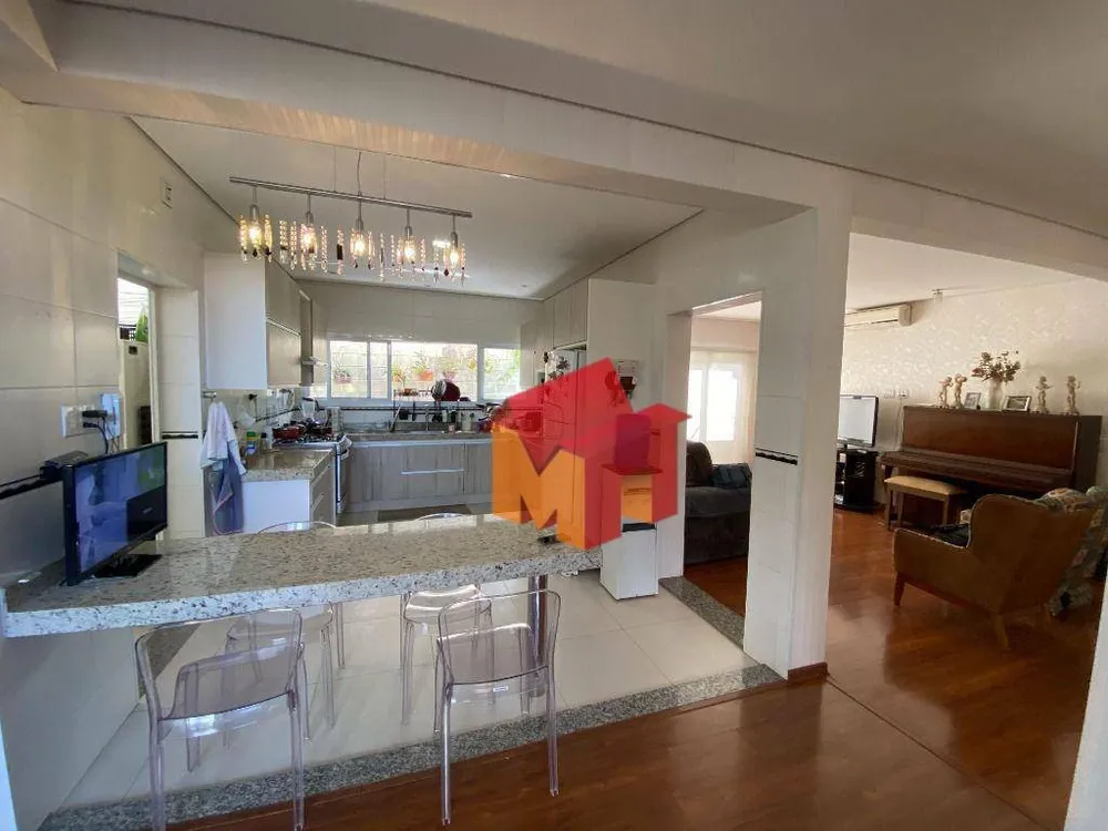 Casa, 5 quartos, 325 m² - Foto 11