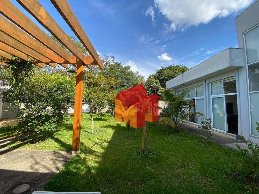 Casa, 5 quartos, 325 m² - Foto 2
