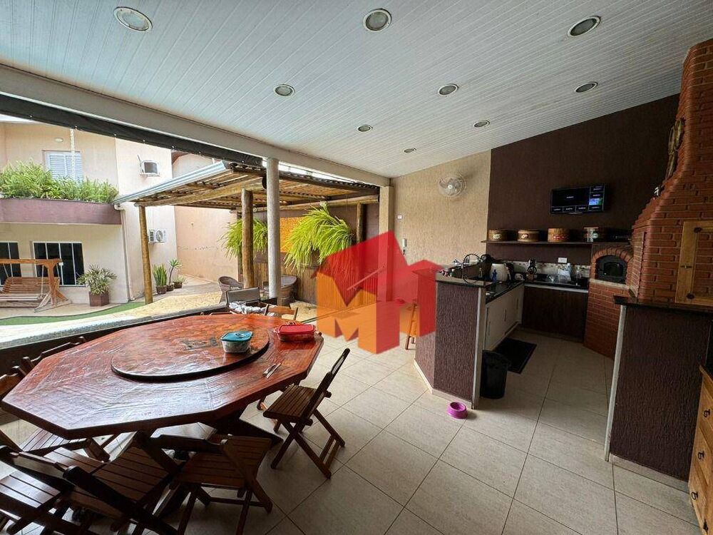 Casa à venda com 4 quartos, 390m² - Foto 18