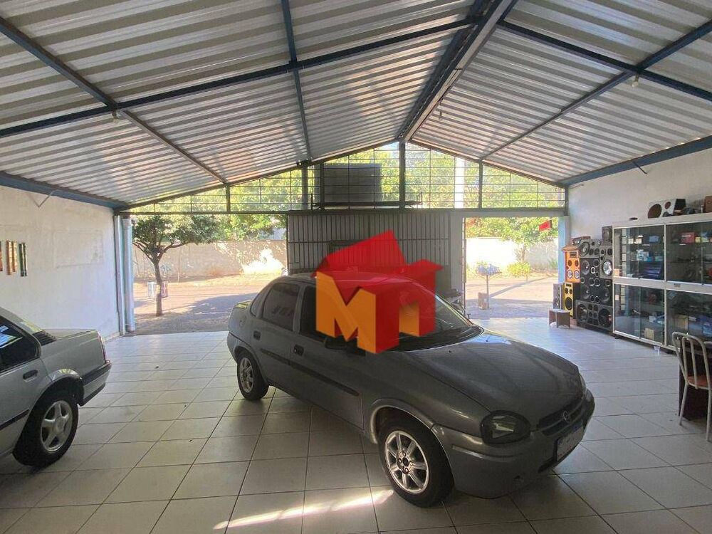 Casa, 3 quartos, 240 m² - Foto 3