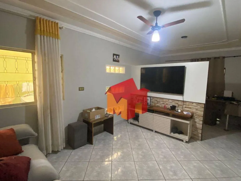 Casa, 3 quartos, 240 m² - Foto 5