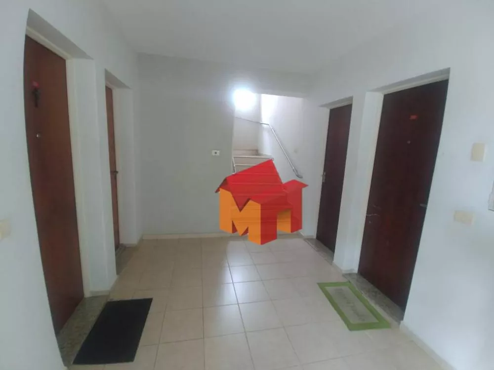 Apartamento à venda com 3 quartos, 90m² - Foto 2