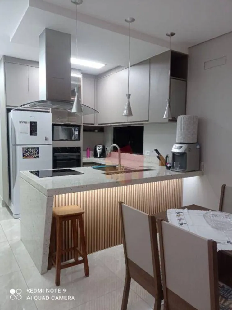 Casa, 3 quartos, 159 m² - Foto 2