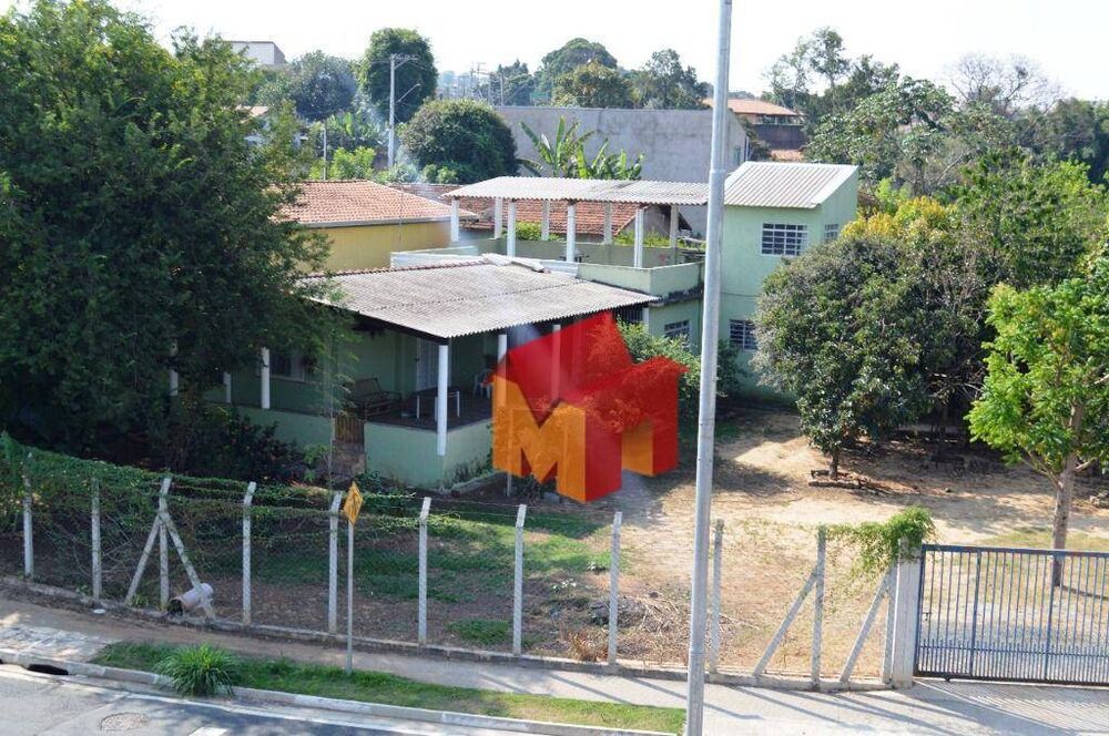 Chácara, 3 quartos, 1145 m² - Foto 1