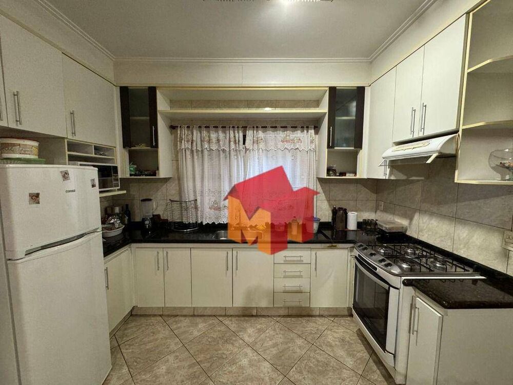Casa, 3 quartos, 200 m² - Foto 7