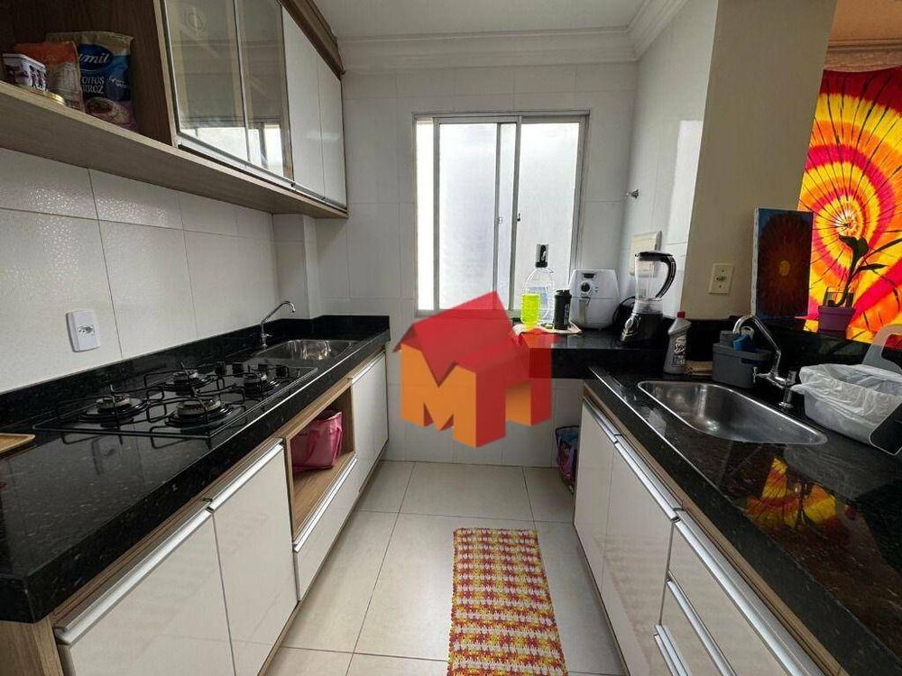 Apartamento à venda com 2 quartos, 43m² - Foto 2