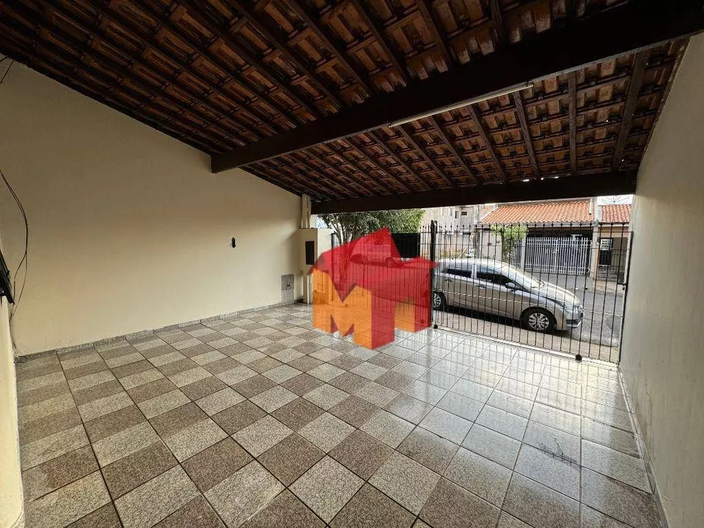 Casa à venda com 3 quartos, 110m² - Foto 3