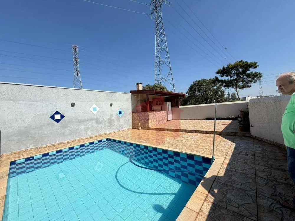 Casa, 3 quartos, 225 m² - Foto 11