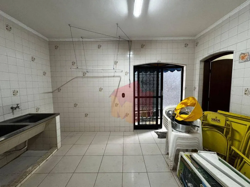 Casa, 4 quartos, 263 m² - Foto 4