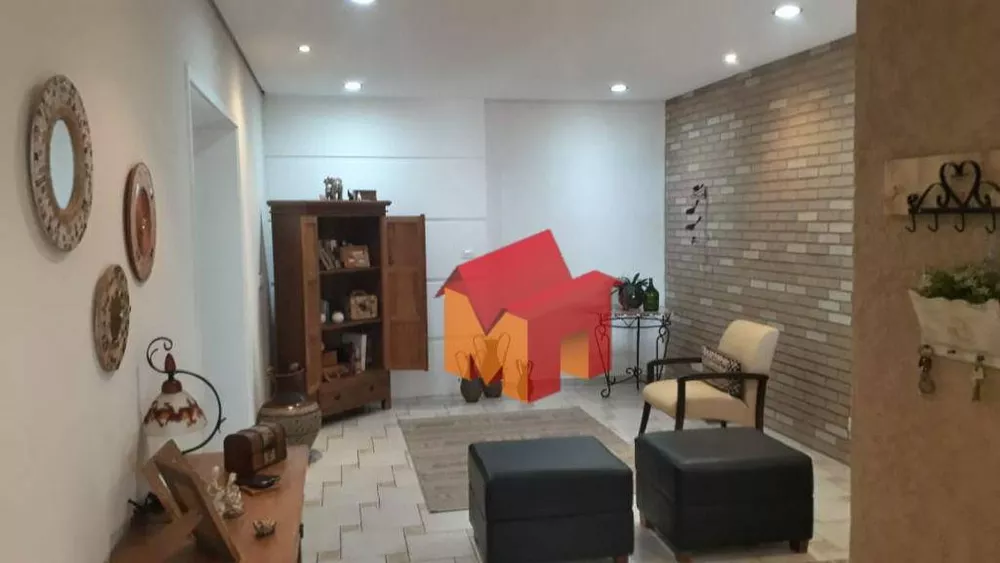 Casa à venda com 3 quartos, 174m² - Foto 1