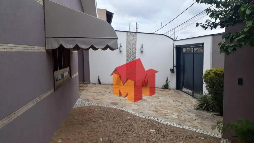 Casa à venda com 3 quartos, 174m² - Foto 4