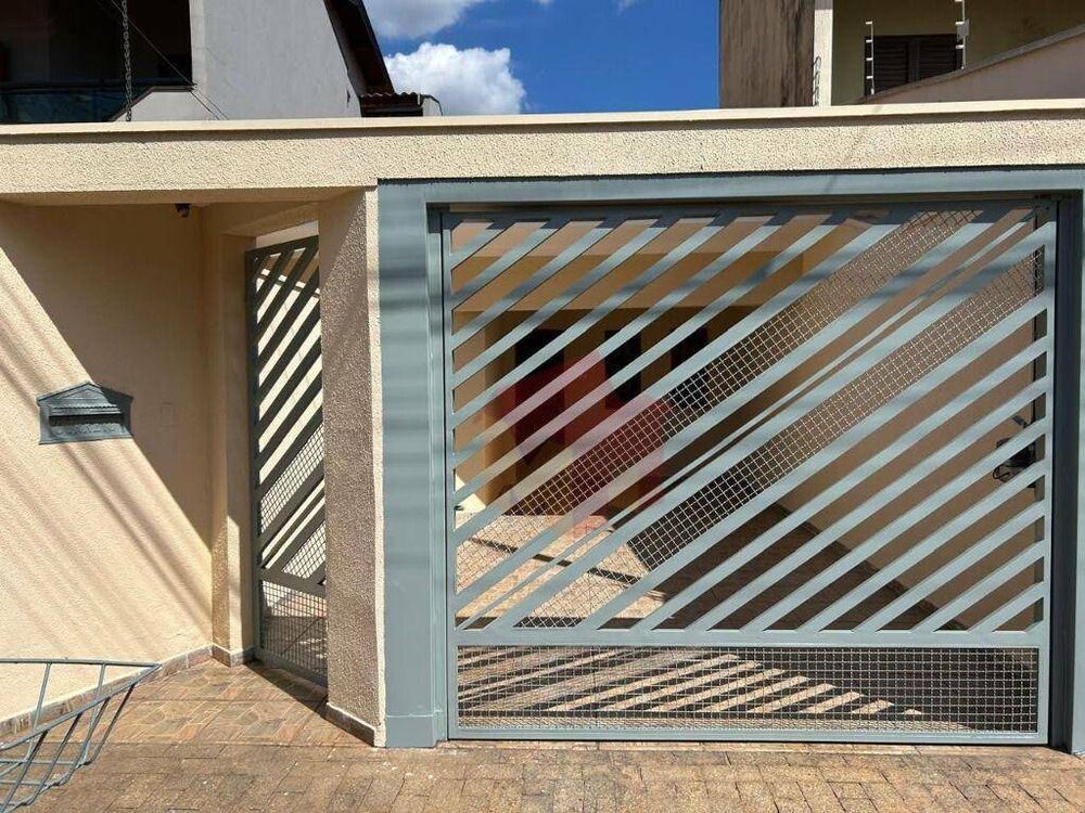 Casa à venda com 3 quartos, 101m² - Foto 2