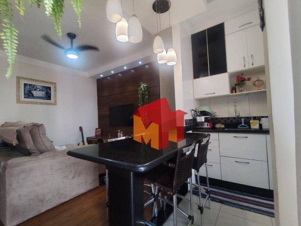 Apartamento à venda com 3 quartos, 68m² - Foto 2