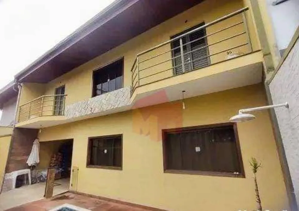 Sobrado, 3 quartos, 202 m² - Foto 1