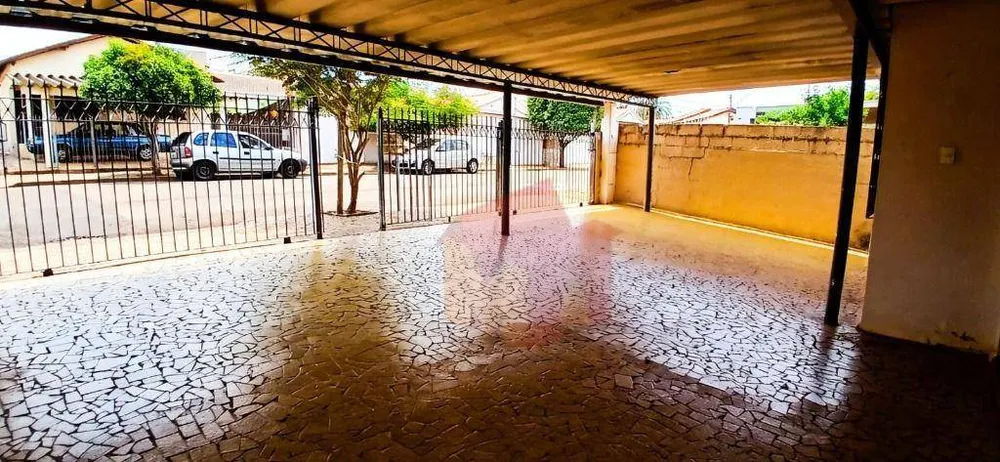 Casa, 3 quartos, 122 m² - Foto 2