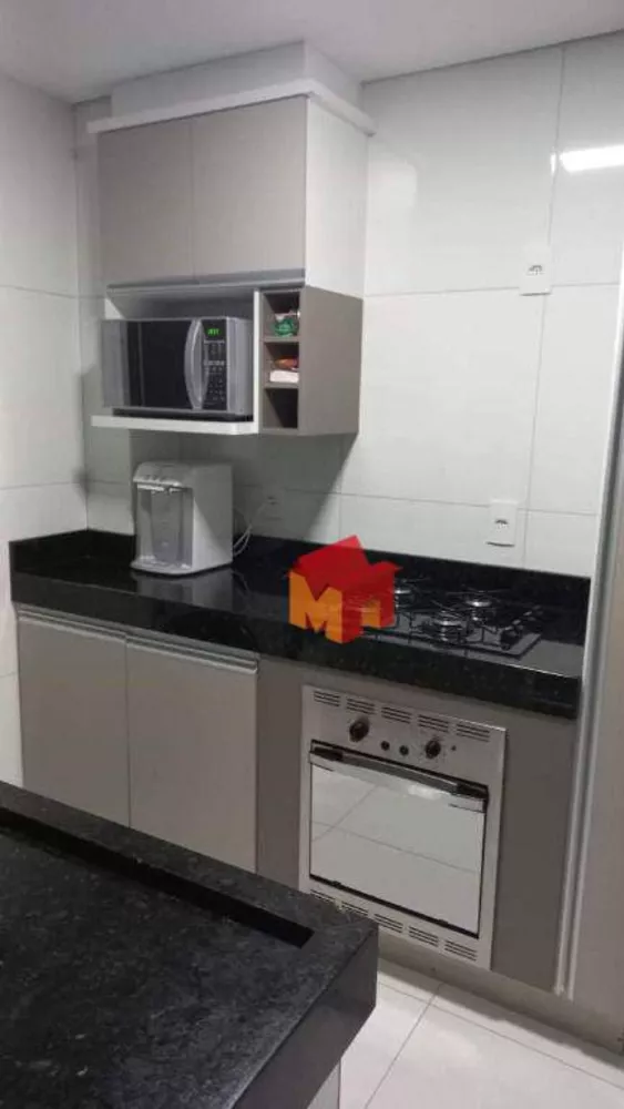 Apartamento à venda com 2 quartos, 43m² - Foto 4