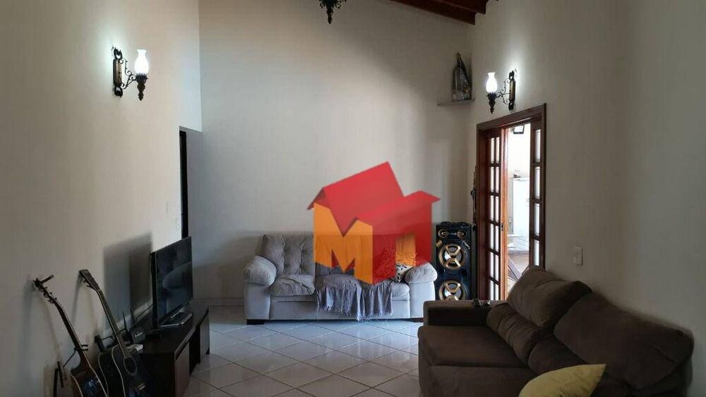 Chácara à venda com 2 quartos, 180m² - Foto 8