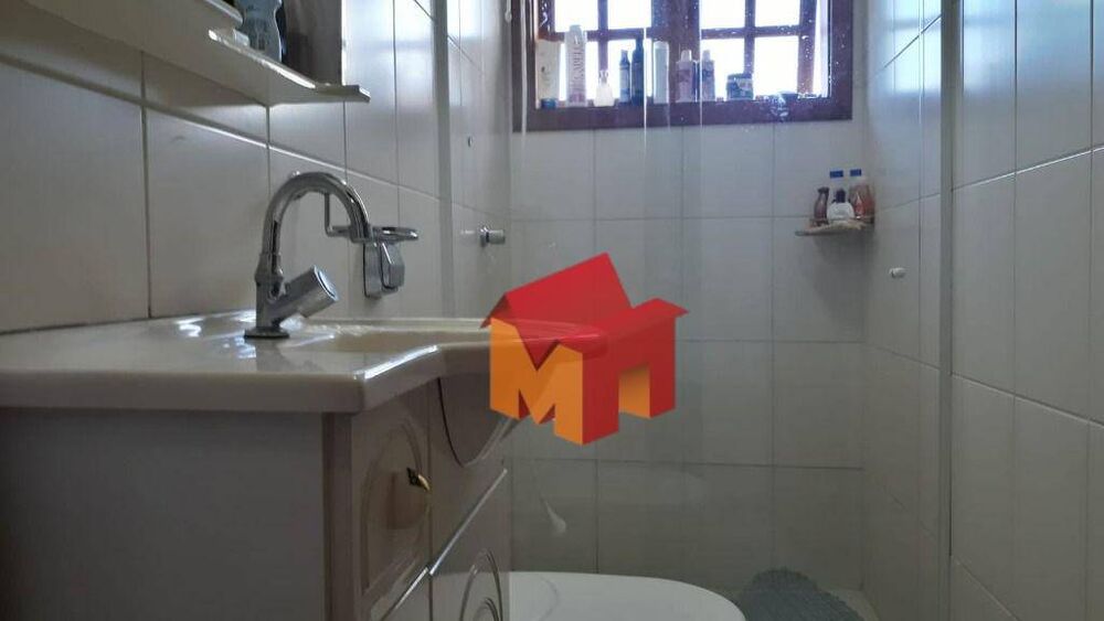 Chácara à venda com 2 quartos, 180m² - Foto 13