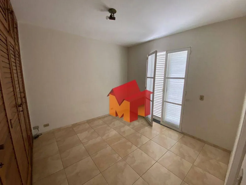 Casa, 3 quartos, 256 m² - Foto 9