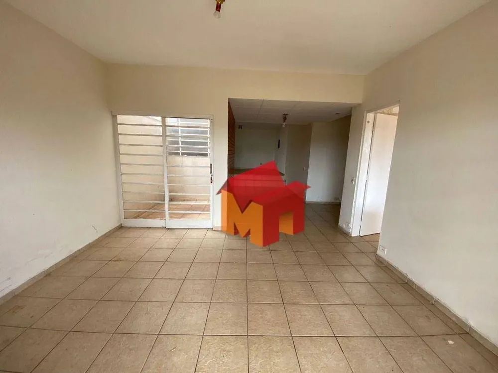 Casa, 3 quartos, 256 m² - Foto 13