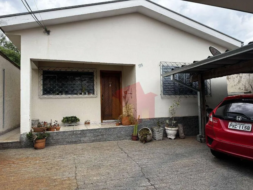 Casa, 3 quartos, 181 m² - Foto 1