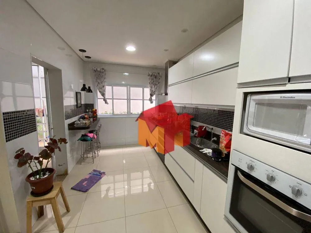 Casa, 4 quartos, 305 m² - Foto 10
