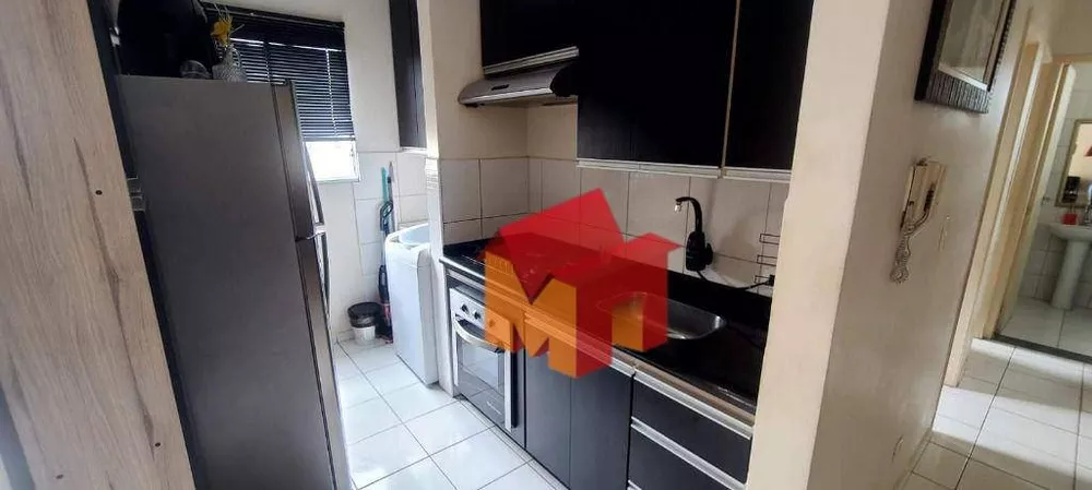 Apartamento à venda com 3 quartos, 60m² - Foto 4