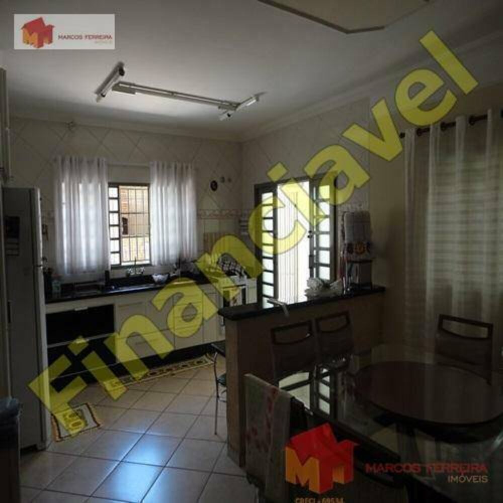 Casa, 3 quartos, 210 m² - Foto 3