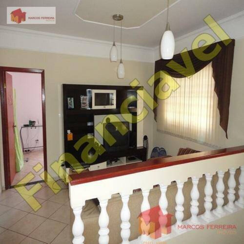 Casa, 3 quartos, 210 m² - Foto 8